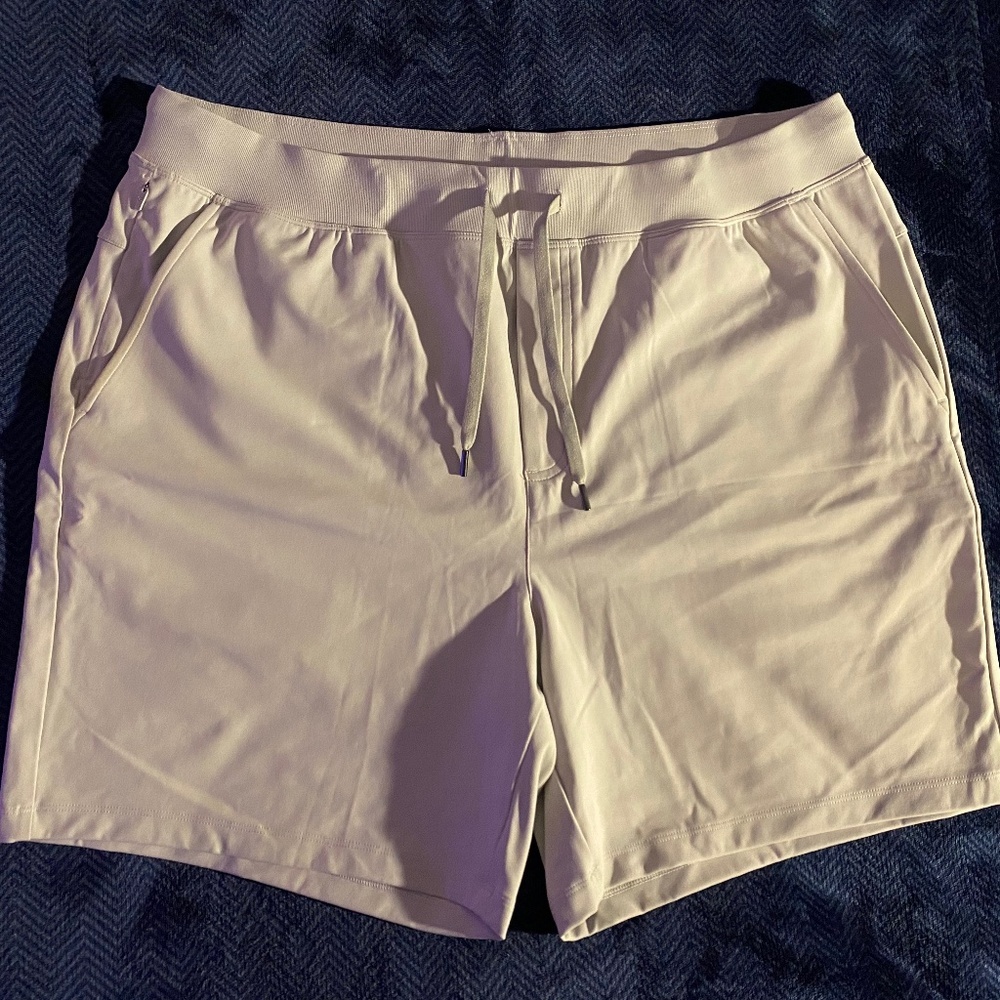 CRZ Yoga 7” Shorts